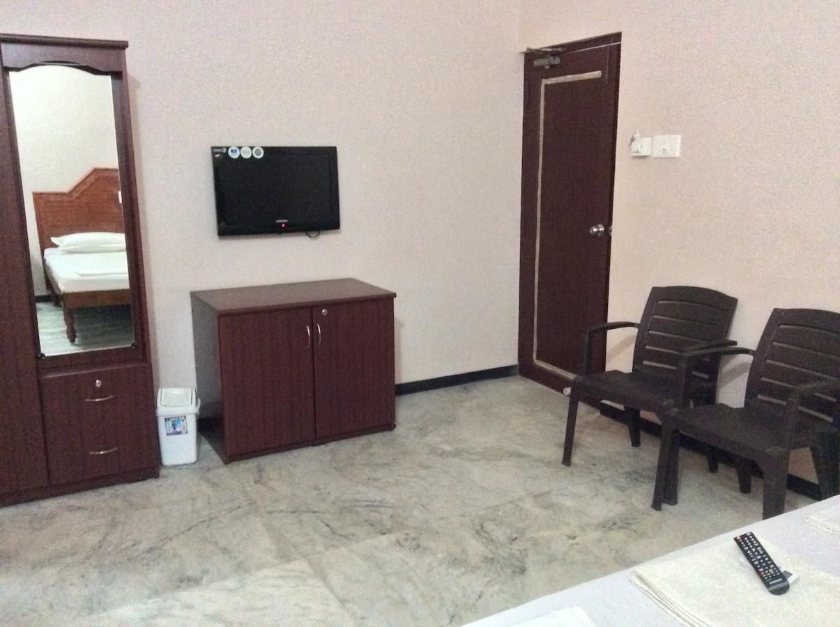Sakthi Lodge Dharapuram Bilik gambar